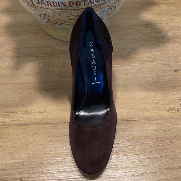 EUC CASADEI BROWN SUEDE HEELS 8 B LIKE NEW IN BOX - Picture 8 of 8